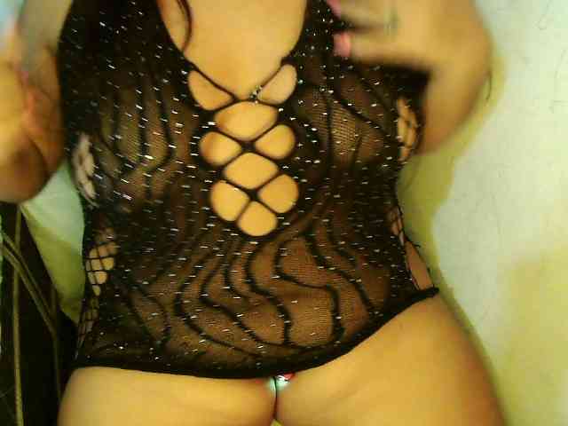 Domme_Carla_Brazil webcam