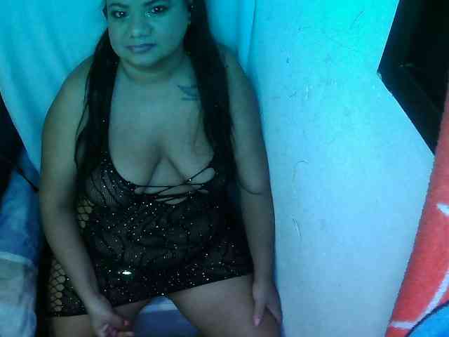 Domme_Carla_Brazil webcam