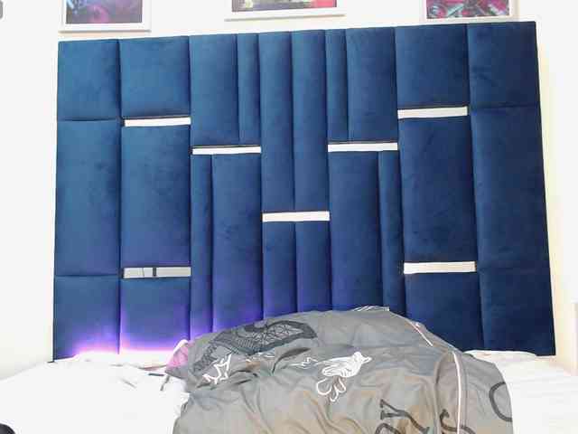 Alana-Jonness webcam