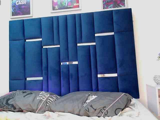 Alana-Jonness webcam