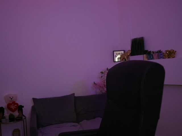 leokitty's BongaCams show and profile