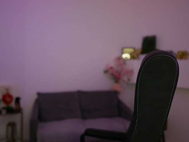 leokitty's BongaCams show and profile