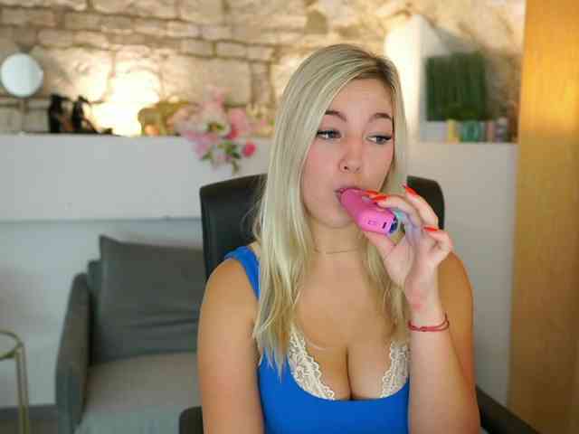 leokitty webcam