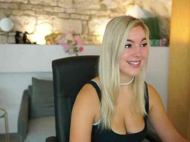 leokitty webcam