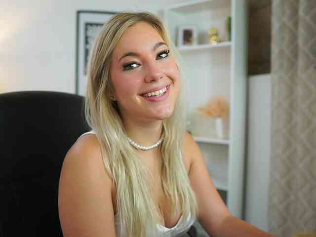 leokitty webcam