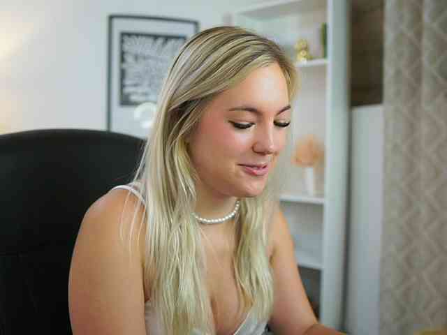 leokitty webcam