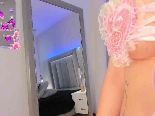 MiiaVixen webcam