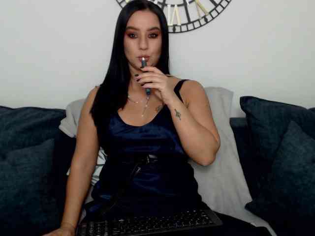 MistressEvva webcam