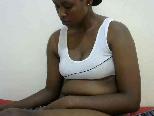 prettyebony1 webcam