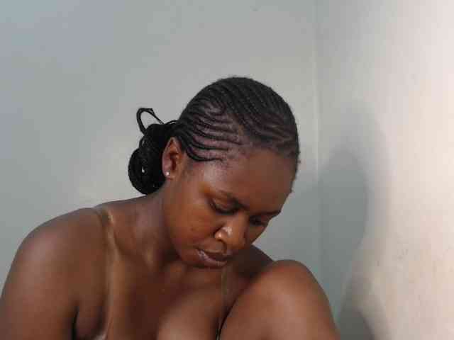 prettyebony1 webcam