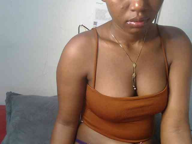 prettyebony1 webcam