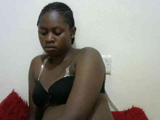 prettyebony1 webcam
