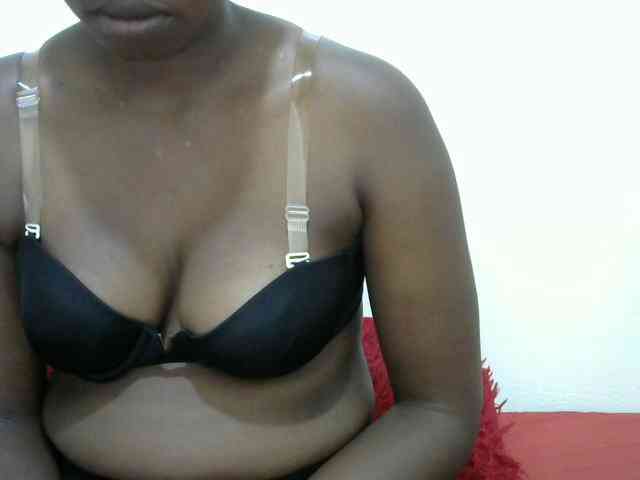 prettyebony1 webcam
