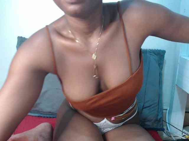 prettyebony1 webcam
