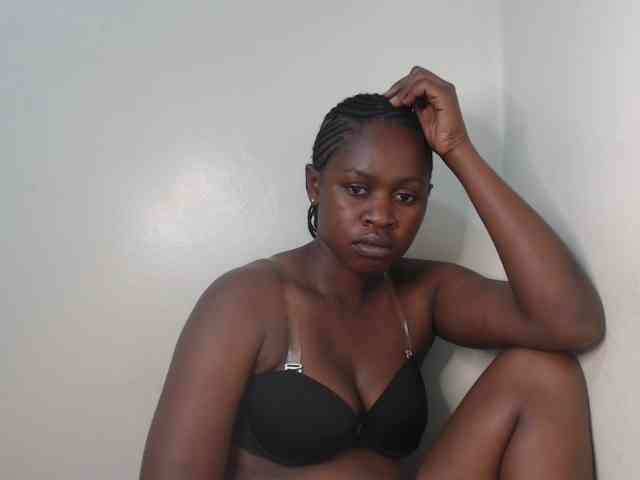 prettyebony1 webcam