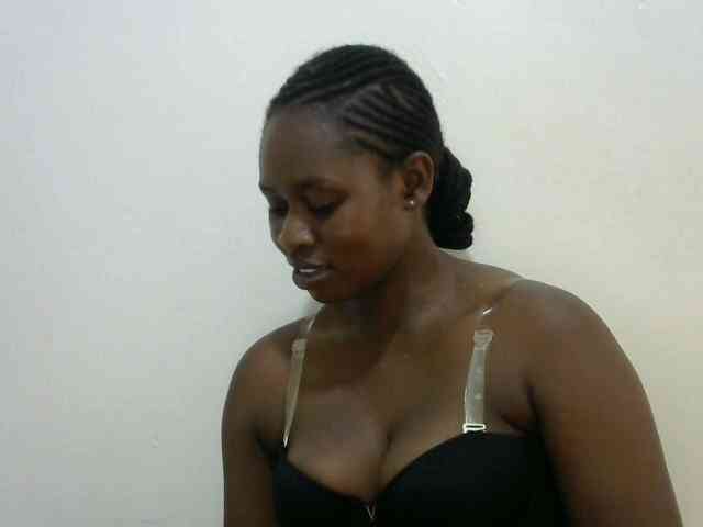 prettyebony1 webcam