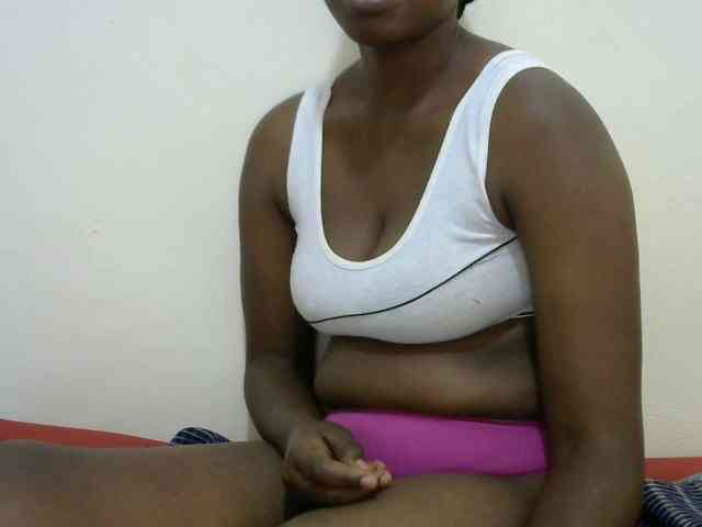 prettyebony1 webcam