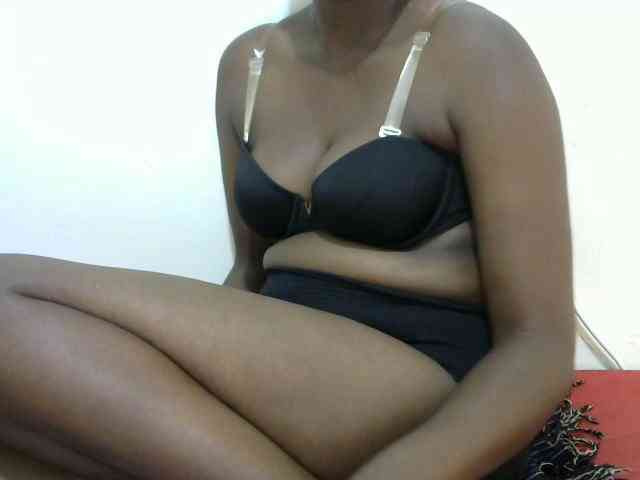 prettyebony1 webcam