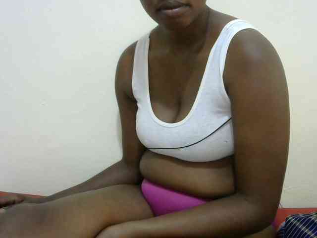 prettyebony1 webcam