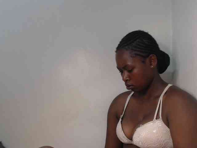 prettyebony1 webcam