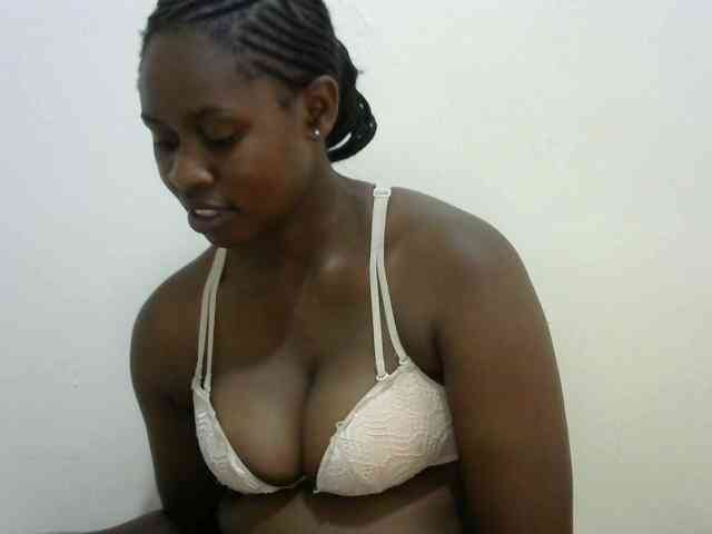 prettyebony1 webcam