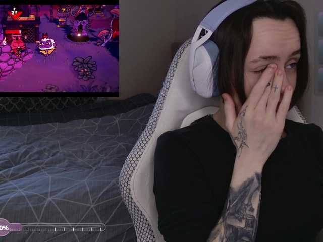 LunaL0ve's BongaCams show and profile