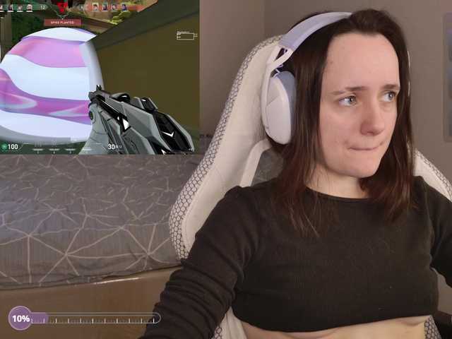 LunaL0ve's BongaCams show and profile