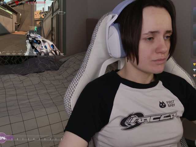 LunaL0ve's BongaCams show and profile