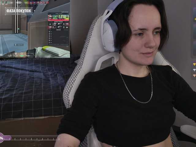 LunaL0ve's BongaCams show and profile