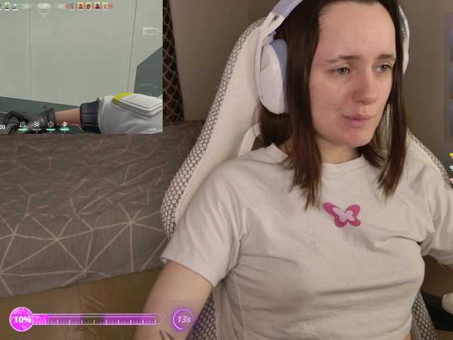 LunaL0ve's BongaCams show and profile