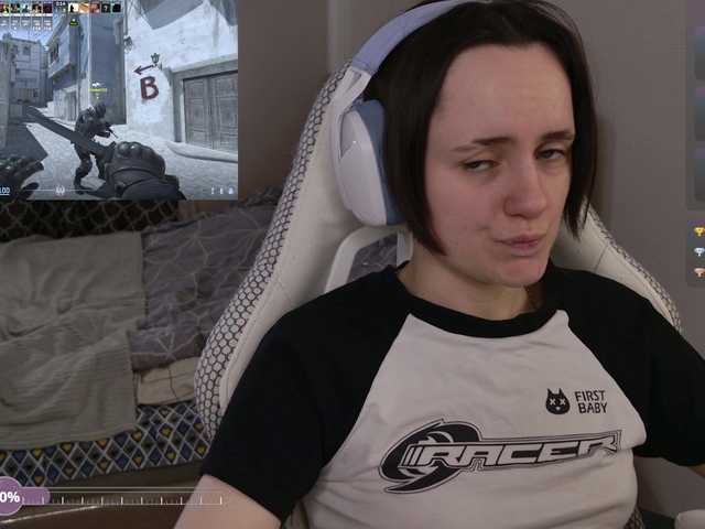 LunaL0ve's BongaCams show and profile