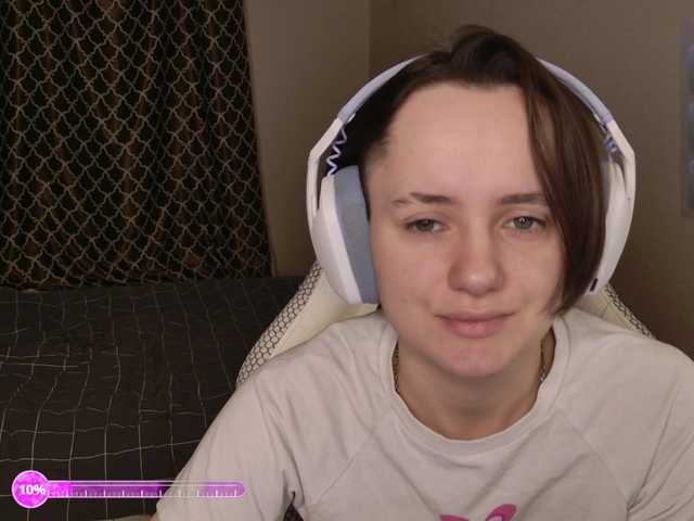 LunaL0ve's BongaCams show and profile