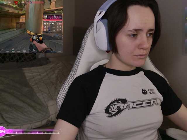 LunaL0ve's BongaCams show and profile