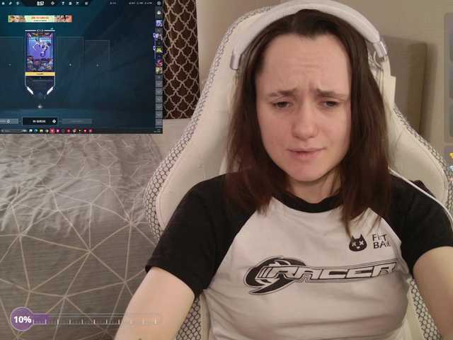 LunaL0ve's BongaCams show and profile