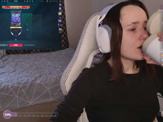 LunaL0ve's BongaCams show and profile