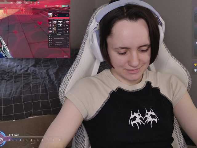 LunaL0ve's BongaCams show and profile