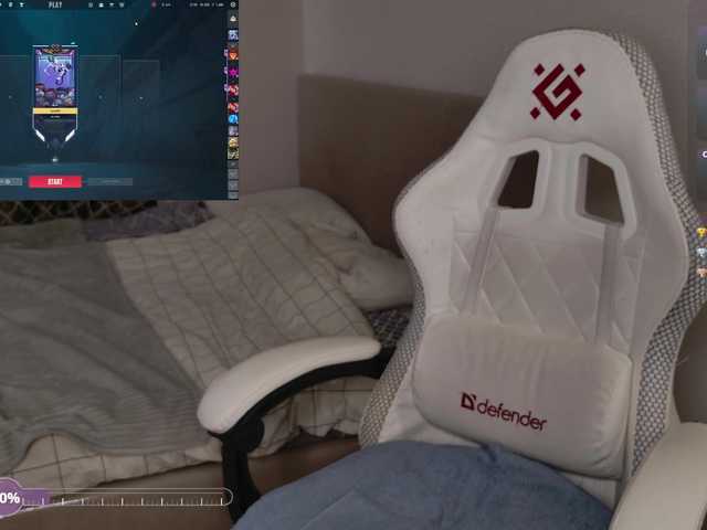 LunaL0ve's BongaCams show and profile