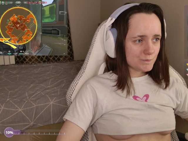 LunaL0ve's BongaCams show and profile