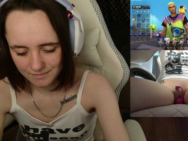 LunaL0ve chat room
