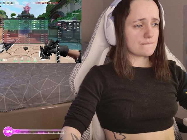 LunaL0ve's BongaCams show and profile