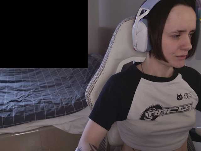 LunaL0ve's BongaCams show and profile