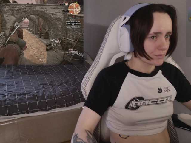 LunaL0ve's BongaCams show and profile