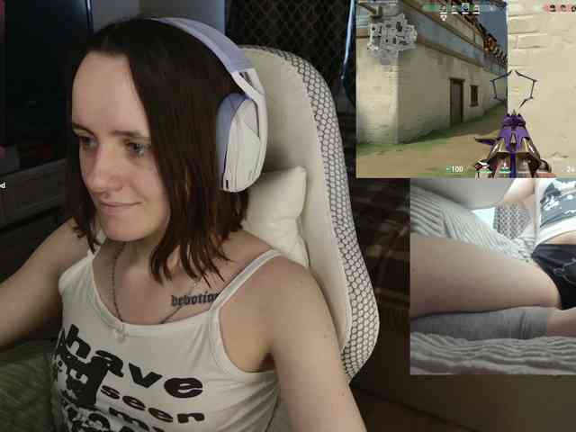 LunaL0ve webcam