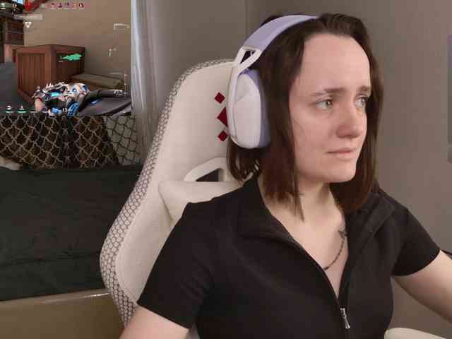 LunaL0ve webcam