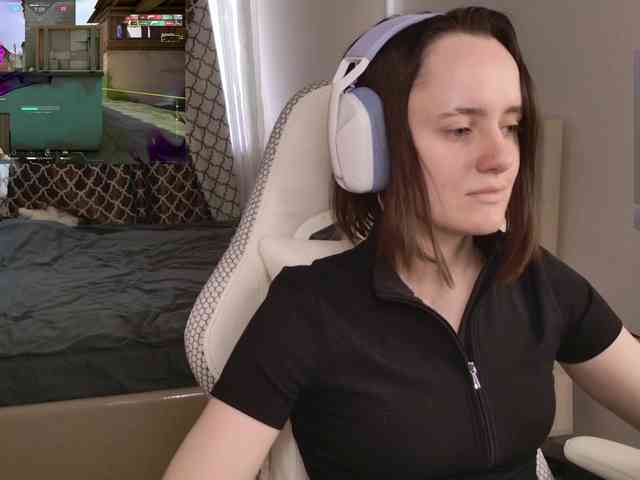 LunaL0ve webcam