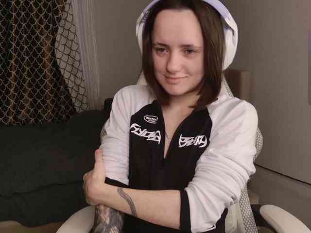 LunaL0ve webcam