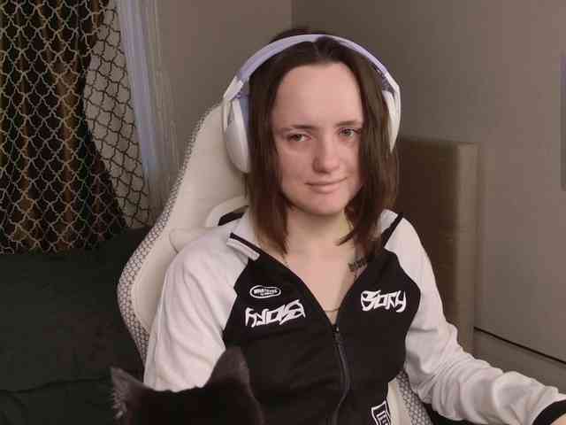 LunaL0ve webcam