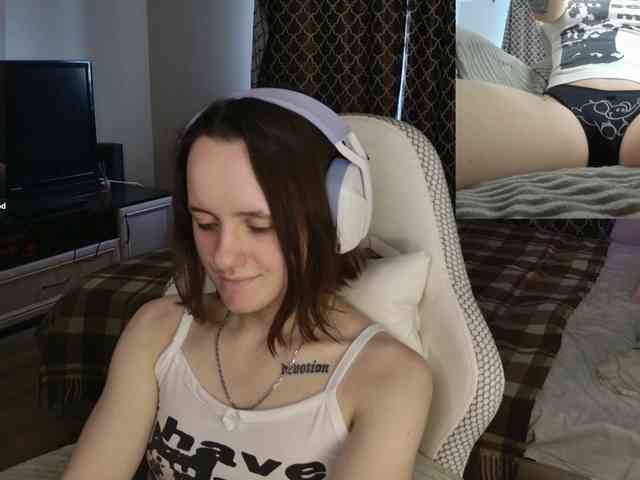 LunaL0ve webcam