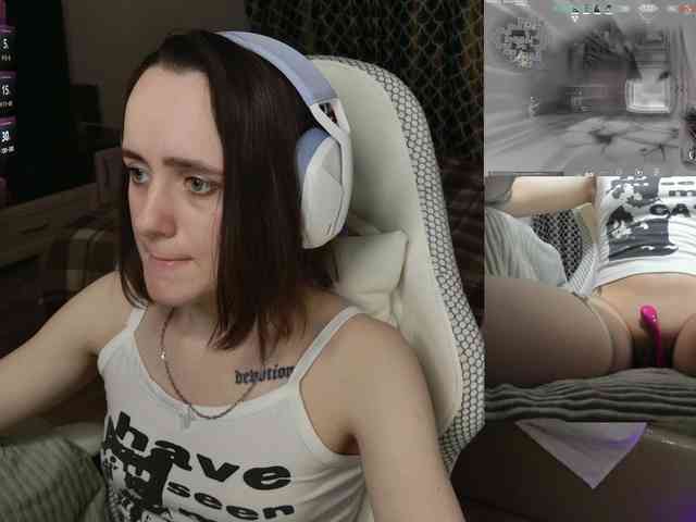LunaL0ve webcam