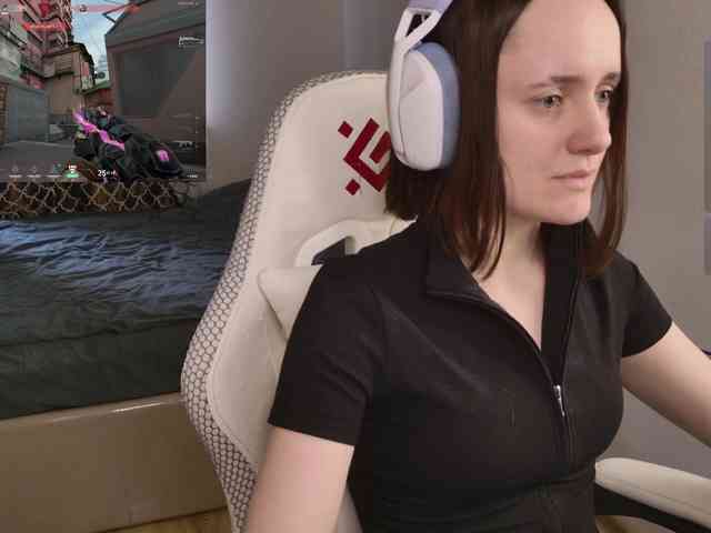LunaL0ve webcam